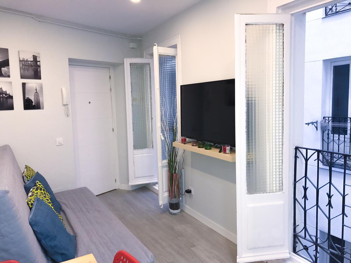 El Botones - Puerta Del Sol Apartment มาดริด ภายนอก รูปภาพ